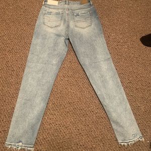 American Eagle Mom Jeans